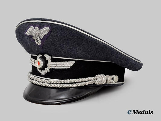 germany,_third_reich._a_rare_reichsluftschutzbund_leader’s_visor_cap___m_n_c2597