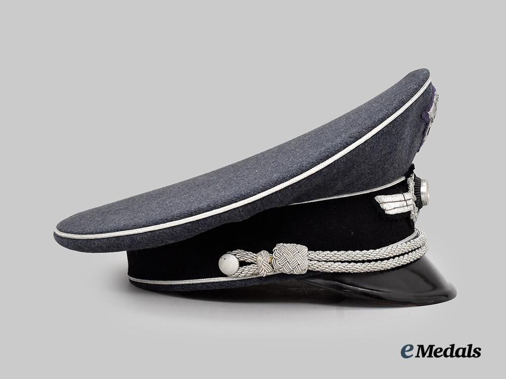 germany,_third_reich._a_rare_reichsluftschutzbund_leader’s_visor_cap___m_n_c2598