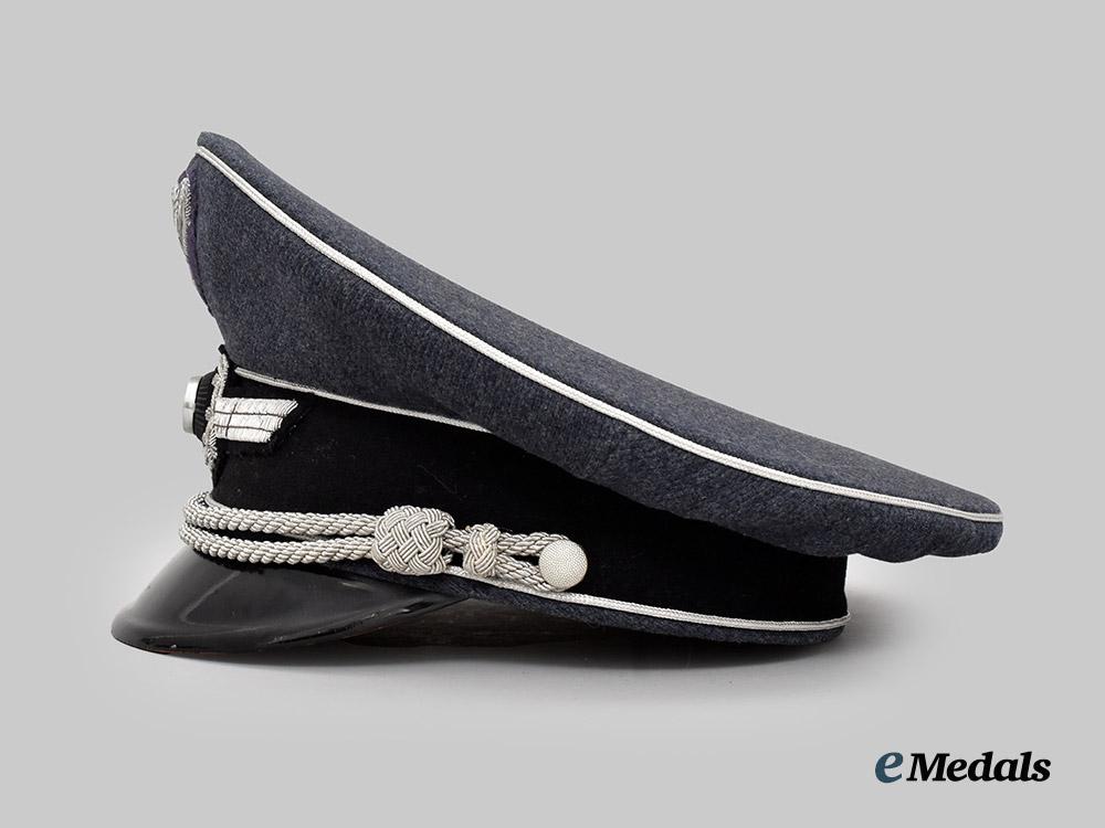 germany,_third_reich._a_rare_reichsluftschutzbund_leader’s_visor_cap___m_n_c2599