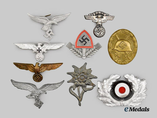 germany,_third_reich._a_mixed_lot_of_badges_and_insignia___m_n_c2604