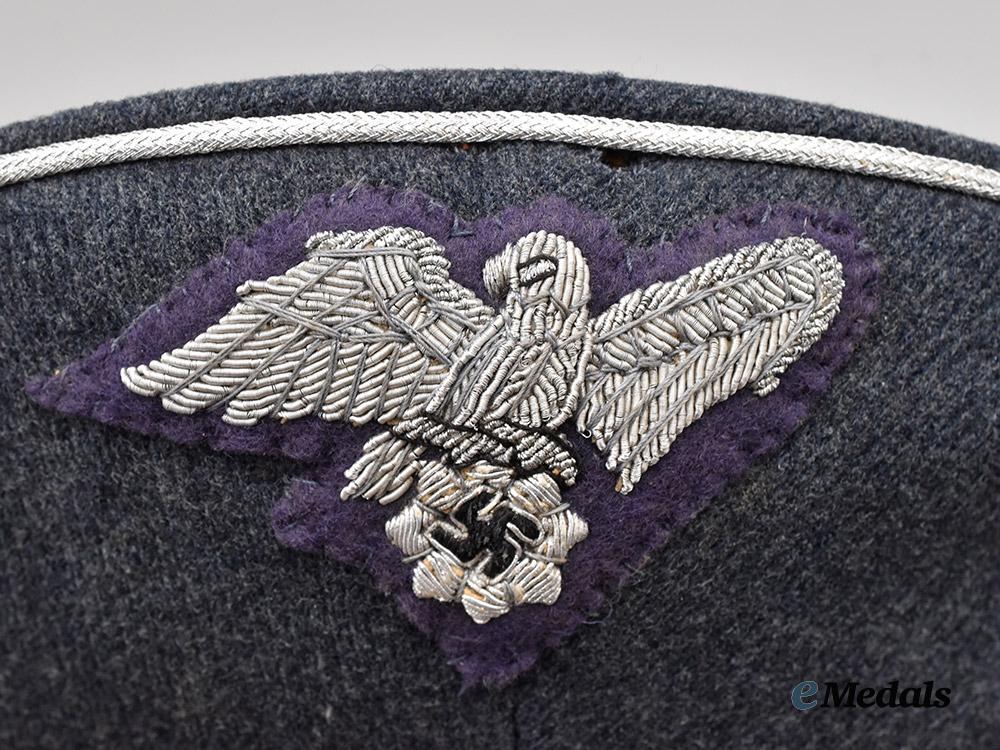 germany,_third_reich._a_rare_reichsluftschutzbund_leader’s_visor_cap___m_n_c2604