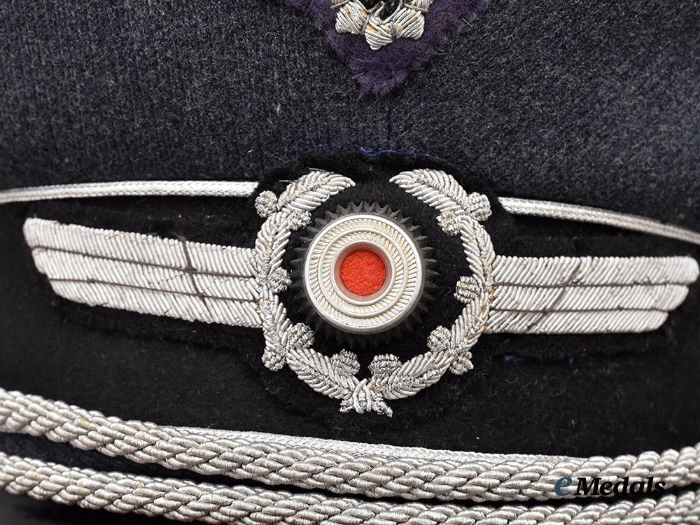germany,_third_reich._a_rare_reichsluftschutzbund_leader’s_visor_cap___m_n_c2606