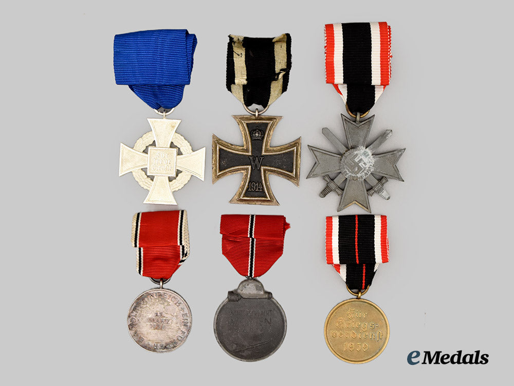 germany,_wehrmacht._a_mixed_lot_of_awards&_decorations___m_n_c2616