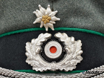 germany,_heer._a_gebirgsjäger_officer’s_visor_cap,_by_g._a._hoffmann___m_n_c2619