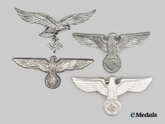 germany,_third_reich._a_mixed_lot_of_visor_cap_eagle_insignia___m_n_c2622
