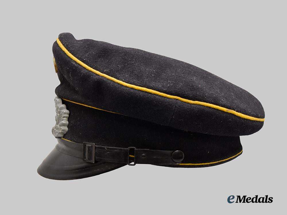 belgium,_v_n_v._a_rare_flemish_guard_visor_cap,_section_i_i___m_n_c2626