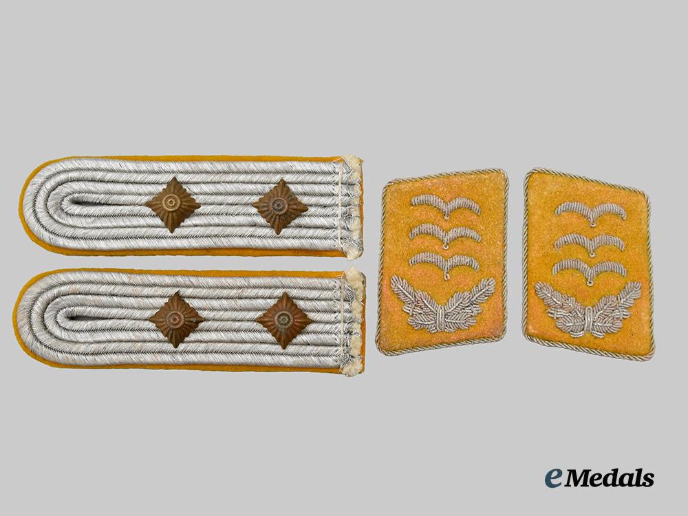 germany,_luftwaffe._a_set_of_flight_personnel/_fallschirmjäger_hauptmann_rank_insignia___m_n_c2649