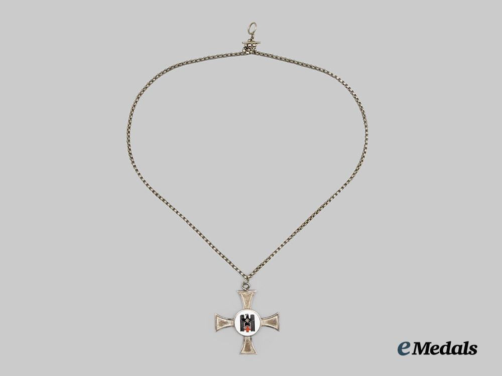 germany,_third_reich._a_german_red_cross_nurse’s_cross,_i_v_class___m_n_c2657