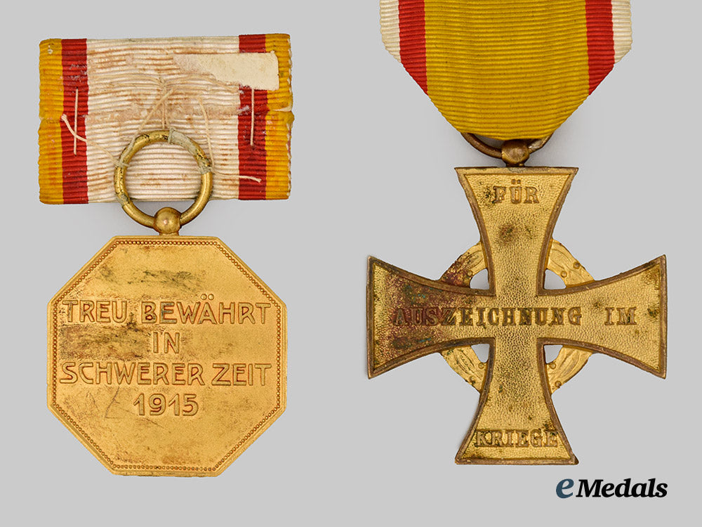 lippe-_detmold,_principality._a_pair_of_first_world_war_service_decorations___m_n_c2663
