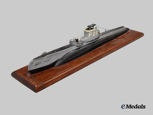 united_kingdom._a_model_of_s-_class_submarine_h_m_s_safari,_c.1944___m_n_c2676