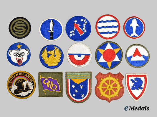 united_states._a_lot_of_fifteen_second_war_army_patches___m_n_c2708