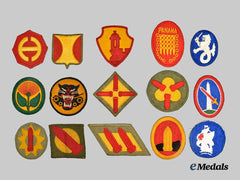 United States. A Lot of Fifteen Second War Army Patches
