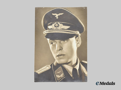 germany,_wehrmacht._a_lot_of_uniform_insignia,_with_wearer_photos___m_n_c2718