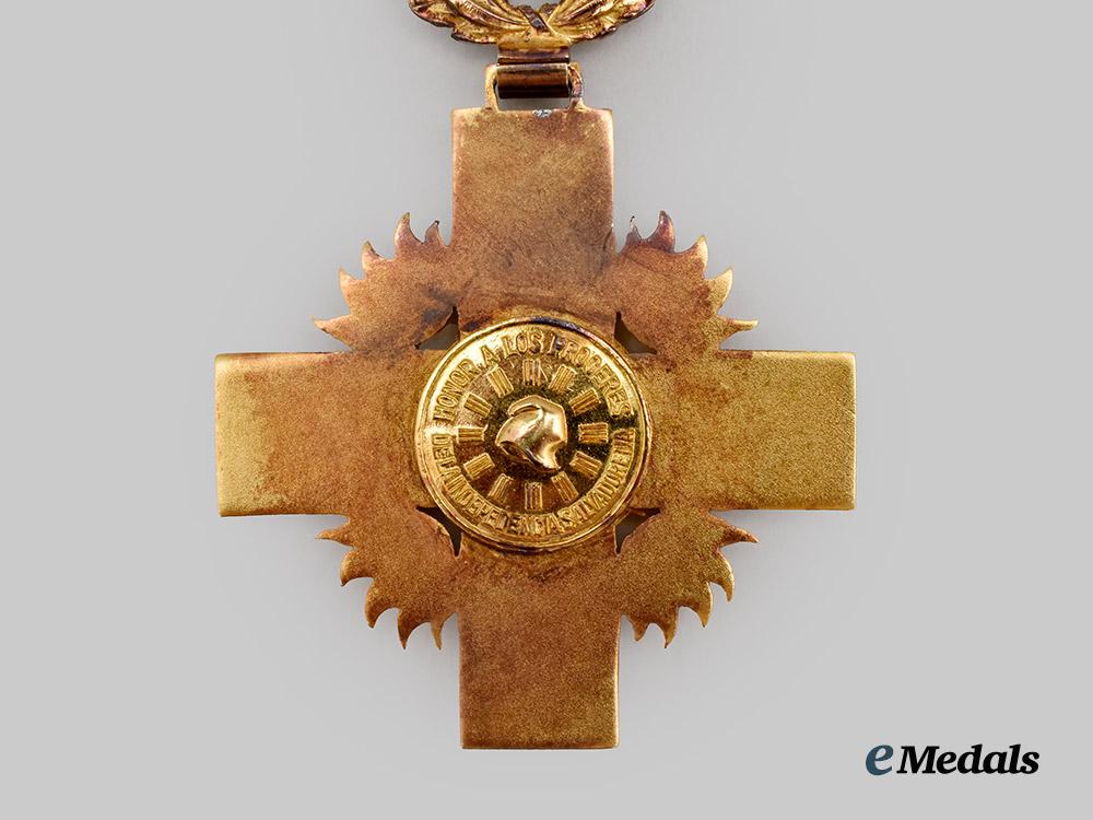 el_salvador,_republic._a_national_order_of_jose_matias_delgado,_i_class_grand_cross_set_by_bertrand___m_n_c2729