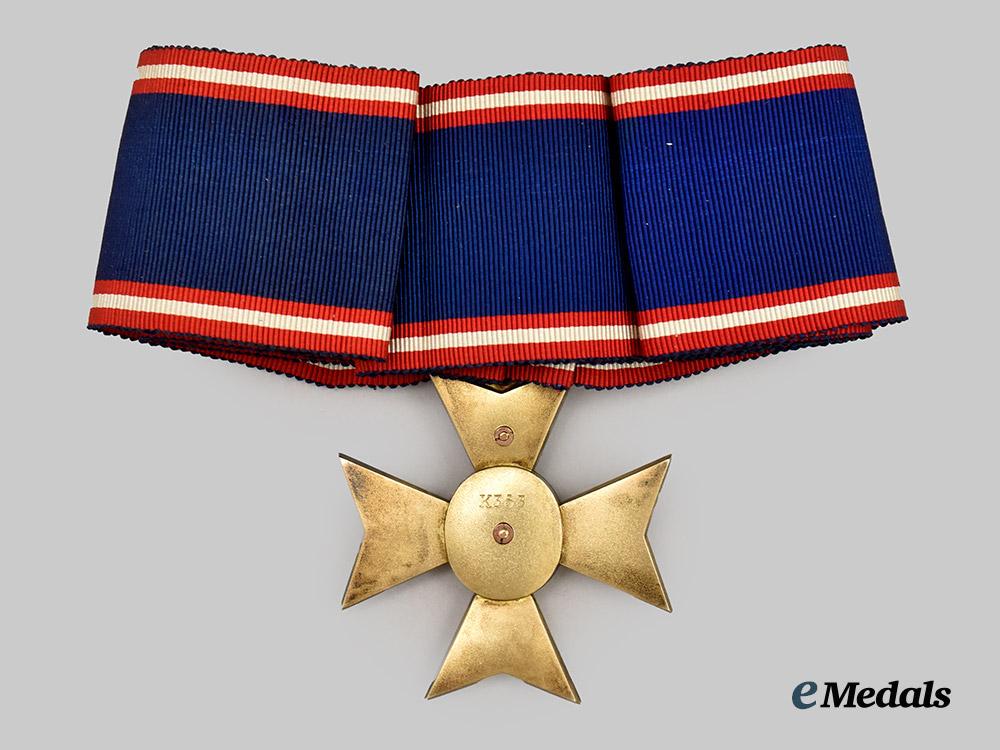 united_kingdom._royal_victorian_order,_knight_commander_set___m_n_c2754