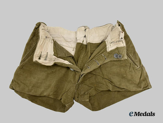 germany,_heer._a_pair_of_field-_modified_tropical_shorts___m_n_c2770