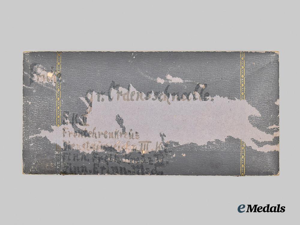 germany,_imperial._a_medal_bar_to_a_distinguished_bavarian_first_world_war_combatant,_with_ribbon_bar_and_period_case___m_n_c2793