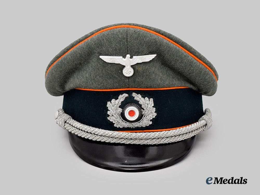 germany,_heer._a_rare_gendarmerie_officer’s_visor_cap,_by_breiter___m_n_c2804