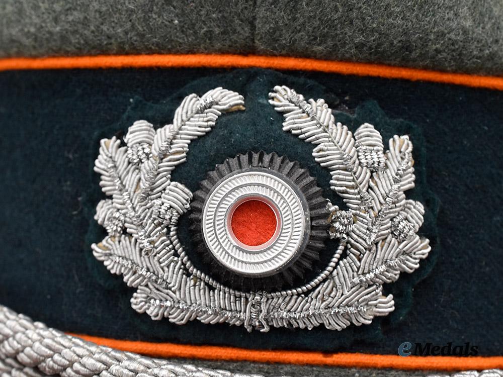 germany,_heer._a_rare_gendarmerie_officer’s_visor_cap,_by_breiter___m_n_c2813