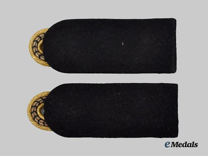 germany,_r_a_d._a_rare_set_of_generalarbeitsführer_shoulder_boards___m_n_c2827