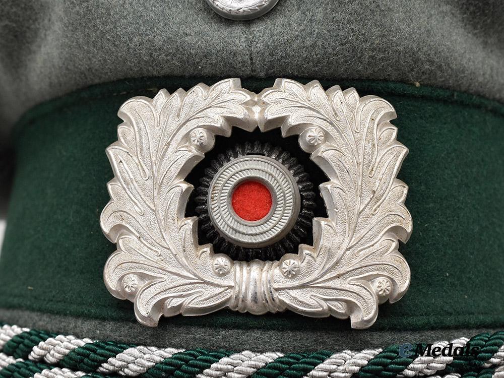 germany,_third_reich._a_land_customs_official’s_visor_cap___m_n_c2827