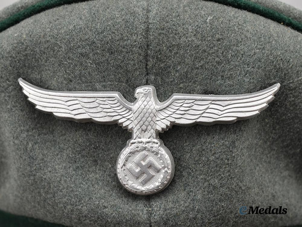 germany,_third_reich._a_land_customs_official’s_visor_cap___m_n_c2828
