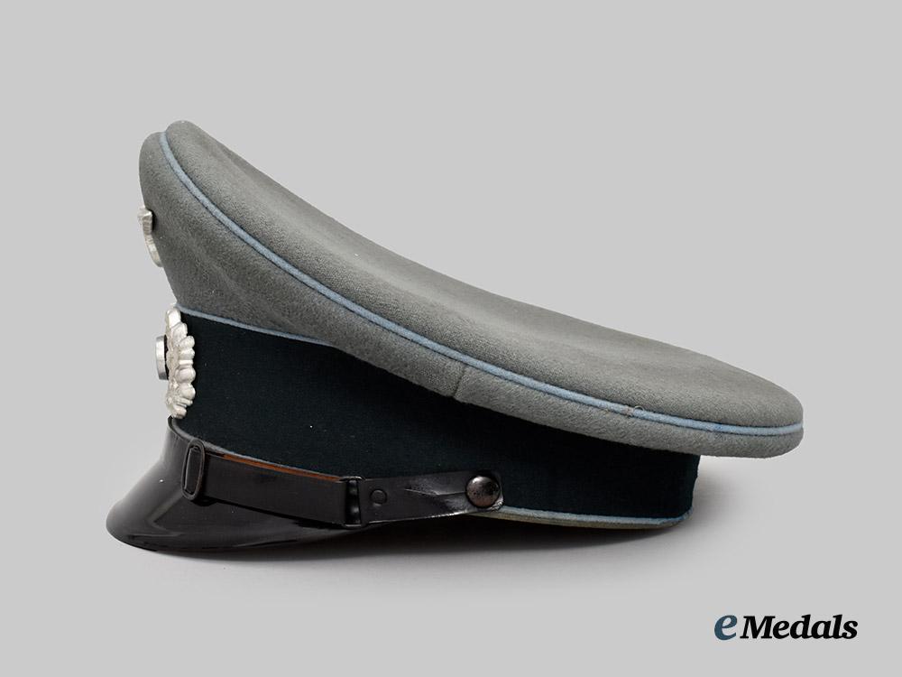 germany,_heer._a_transport_and_supply_troops_e_m/_n_c_o’s_visor_cap,_owner-_attributed_example,_by_peküro___m_n_c2885