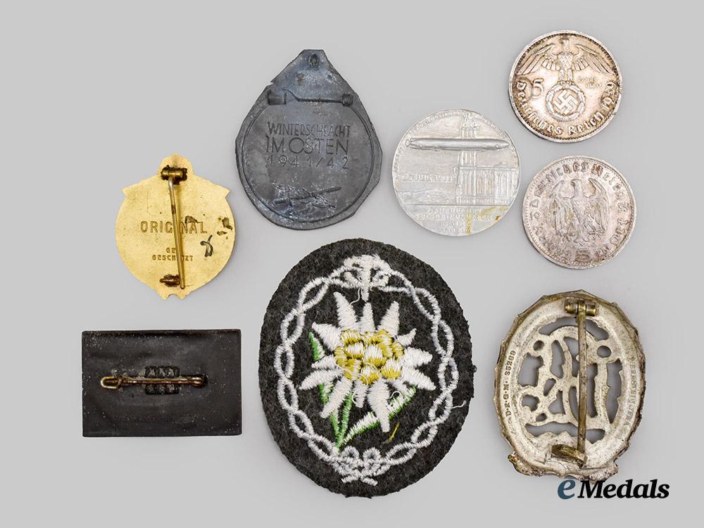 germany,_third_reich._a_mixed_lot_of_badges,_insignia,_and_coins___m_n_c2904