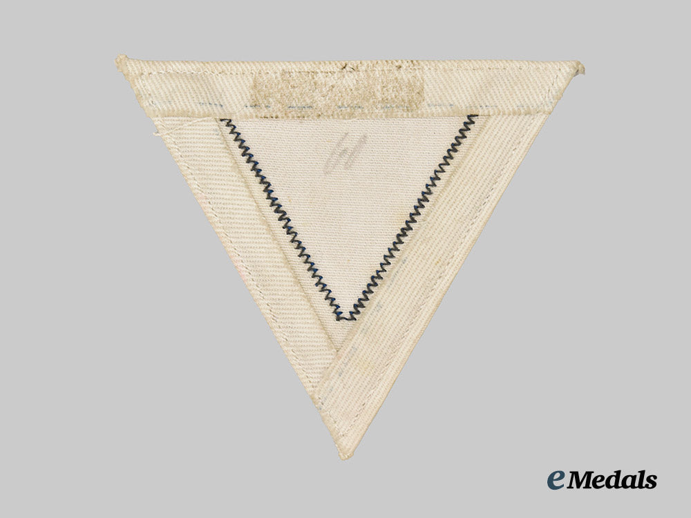 germany,_kreigsmarine._a_minesweeper_war_badge,_with_award_document_and_rank_chevron,_to_matrosengefreiter_ernst_hollatz___m_n_c2908