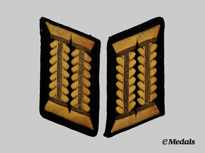 germany,_wehrmacht._a_set_of_administration_officer-_equivalent_collar_tabs___m_n_c2929