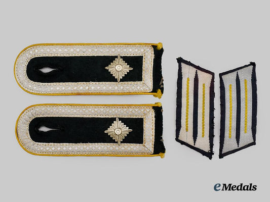 germany,_heer._a_set_of_signals_feldwebel_rank_insignia___m_n_c2956