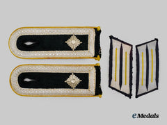 Germany, Heer. A Set of Signals Feldwebel Rank Insignia