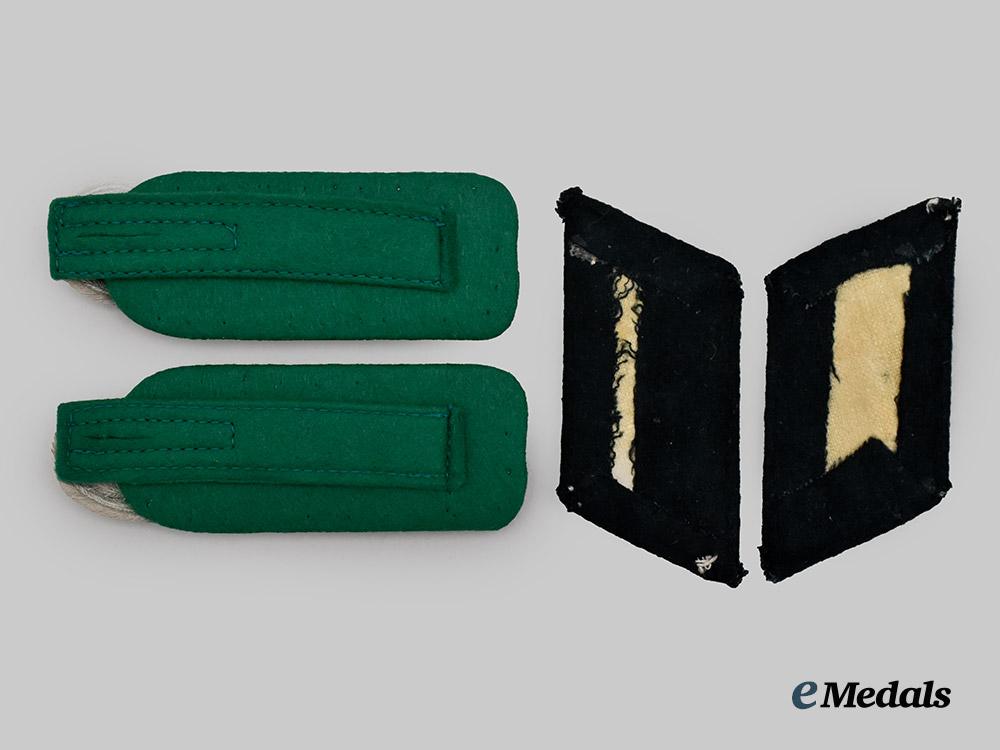 germany,_heer._a_set_of_gebirgsjäger_major_rank_insignia___m_n_c2961