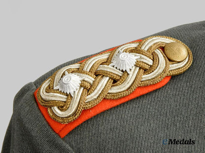 germany,_heer._a_rare_service_tunic_for_a_decorated_general_der_infanterie___m_n_c2966
