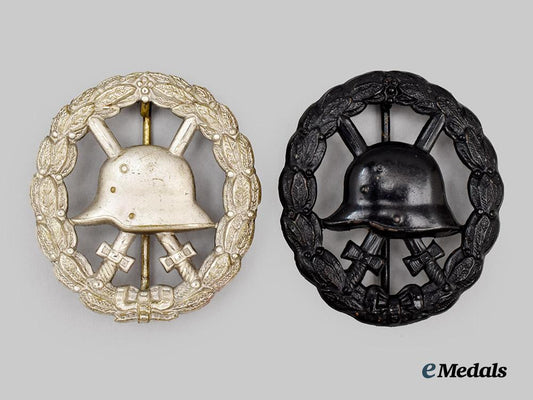 germany,_imperial._a_pair_of_wound_badges,_cut-_out_versions___m_n_c2977