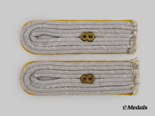 germany,_heer._a_set_of_cavalry/_reconnaissance_leutnant_shoulder_boards___m_n_c2977