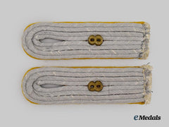 Germany, Heer. A Set of Cavalry/Reconnaissance Leutnant Shoulder Boards