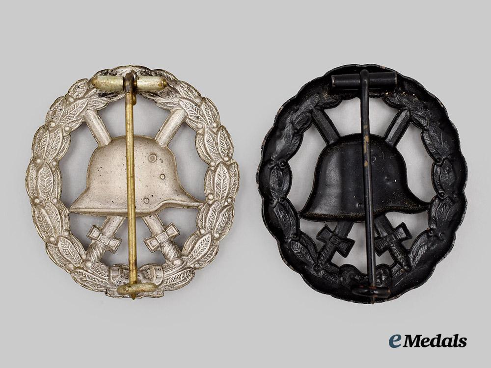 germany,_imperial._a_pair_of_wound_badges,_cut-_out_versions___m_n_c2978