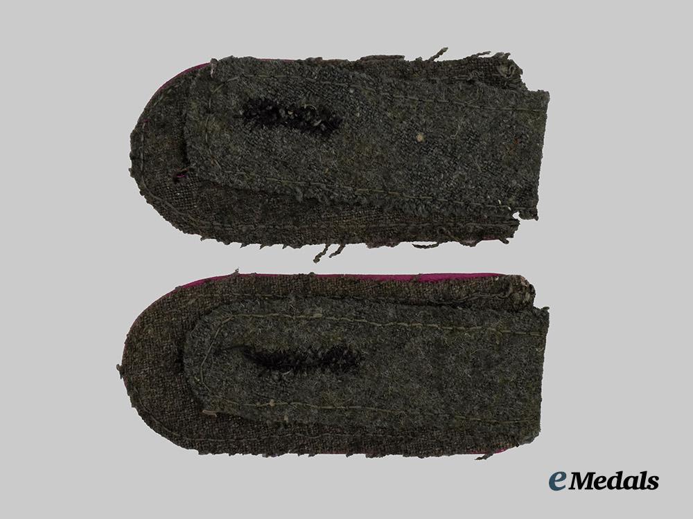 germany,_heer._a_set_of_smoke/_chemical_troops_enlisted_personnel_shoulder_straps,_late-_war_issue___m_n_c2991