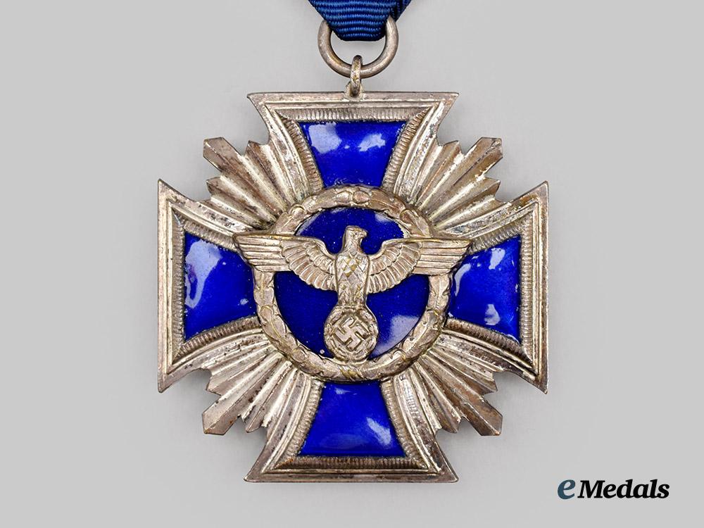 germany,_n_s_d_a_p._a_long_service_award,_i_i_class_for15_years___m_n_c2996