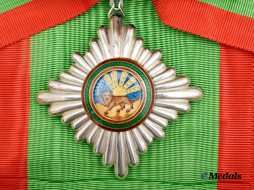 iran,_pahlavi_empire._a_cased_order_of_homayoun,_i._class_sash_badge_and_breast_star,_c.1960,_by_chobillon_of_paris___m_n_c3005
