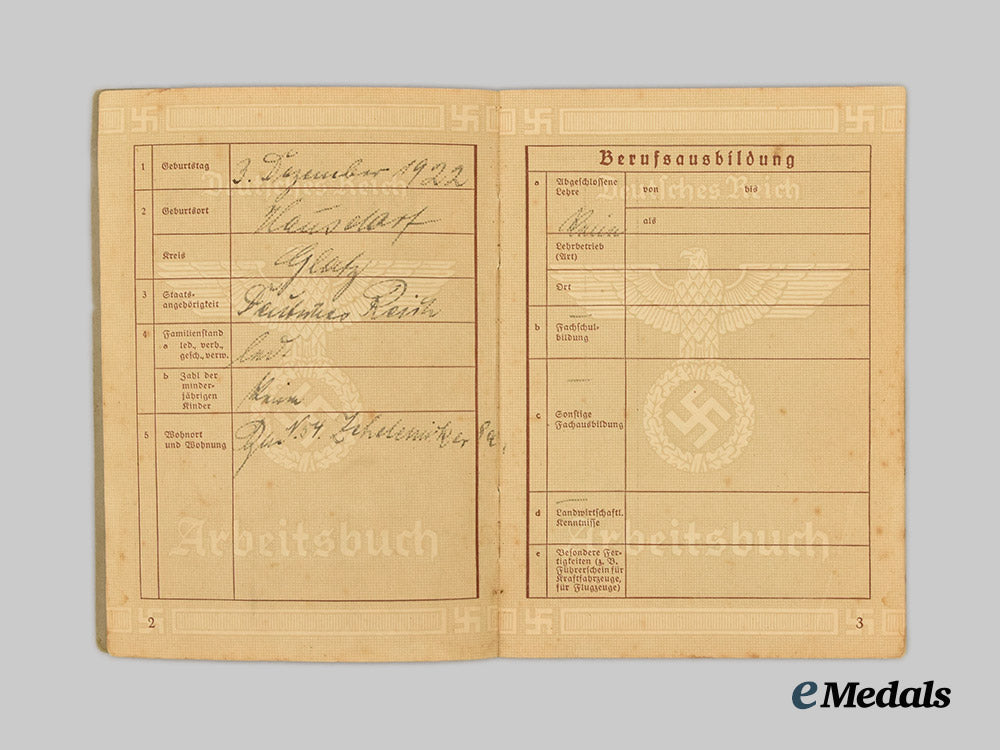 germany,_third_reich._a_mixed_lot_of_identity_booklets_and_paper_items___m_n_c3007