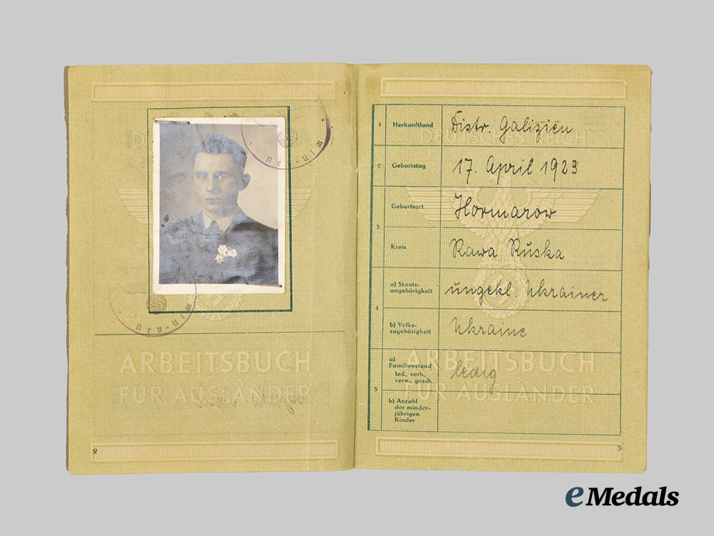 germany,_third_reich._a_mixed_lot_of_identity_booklets_and_paper_items___m_n_c3011