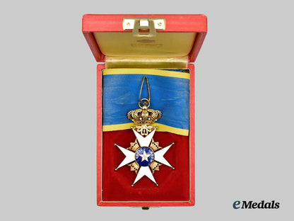 sweden,_kingdom._a_cased_royal_order_of_the_polar_star_to_dottore_p._meschini,_i_i._class_commander,_type_i_i,_by_c._f._carlman,_c.1930___m_n_c3012