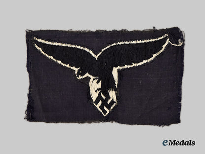 germany,_luftwaffe._a_mixed_lot_of_badges,_insignia,_and_accessories___m_n_c3041