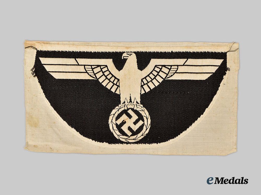 germany,_third_reich._a_mixed_lot_of_uniform_insignia___m_n_c3058