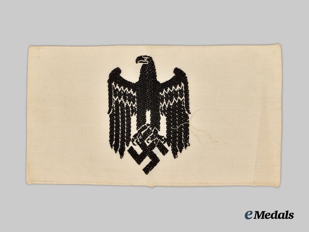germany,_third_reich._a_mixed_lot_of_uniform_insignia___m_n_c3059