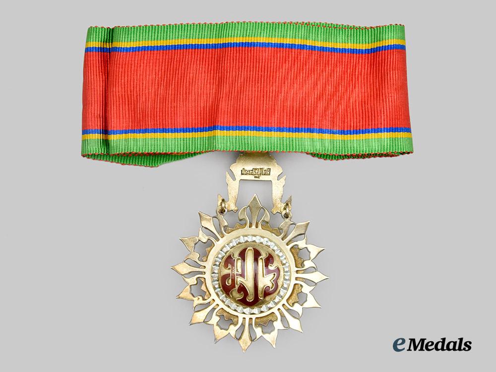 thailand,_kingdom._a_most_exalted_order_of_the_white_elephant,_i_i_i._class_commander,_c.1945___m_n_c3071