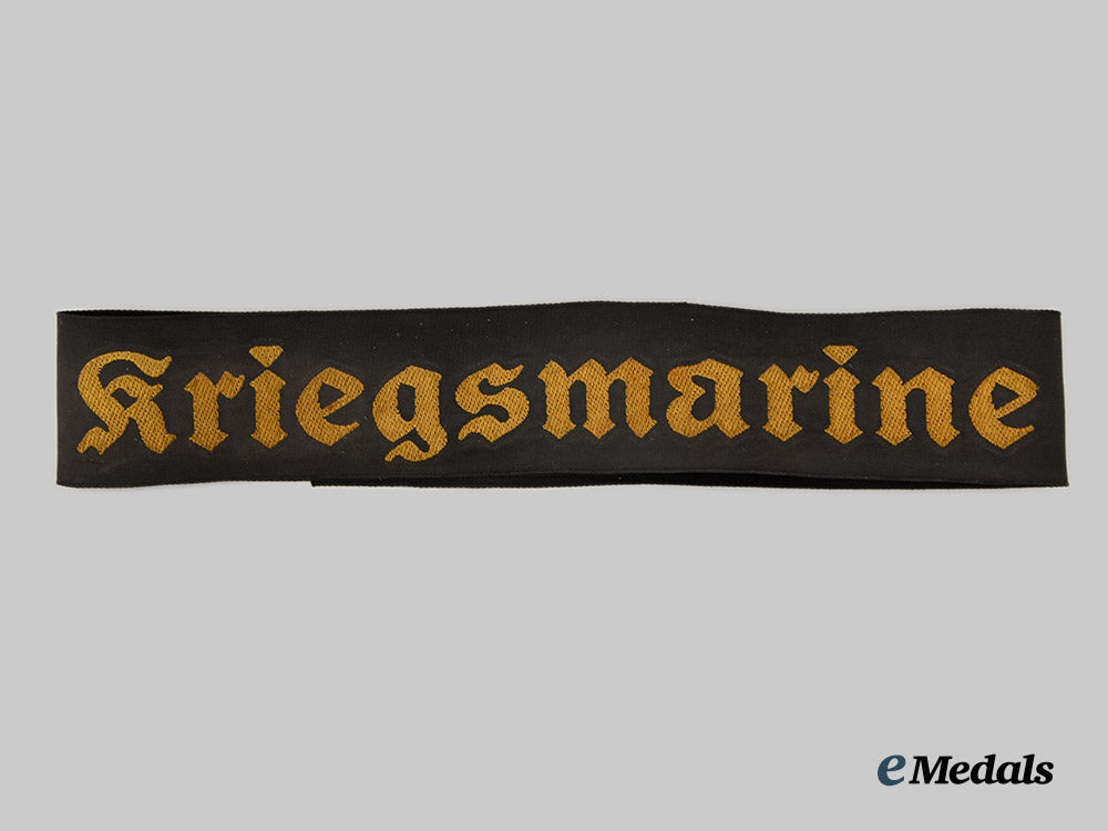 germany,_kriegsmarine._a_lot_of_awards_and_accessories_to_a_kriegsmarine_sailor_in_the_mediterranean_theatre___m_n_c3094