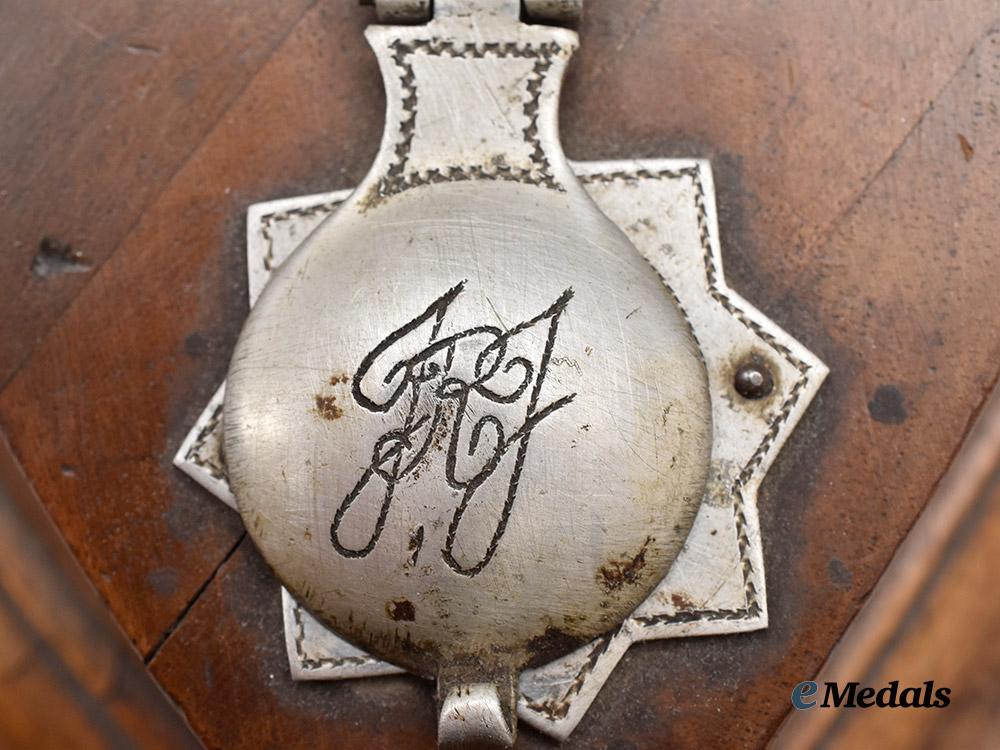 united_kingdom._a_royal_flying_corps_trench_art_inkwell___m_n_c3106
